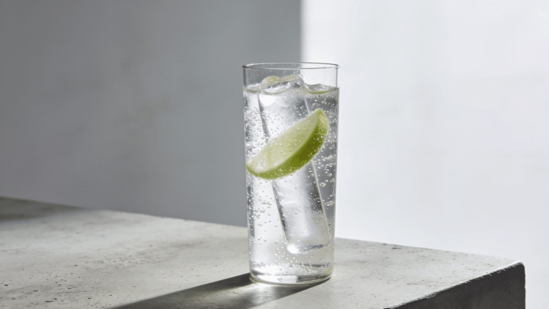 Tequila Soda with lime and clear bubble