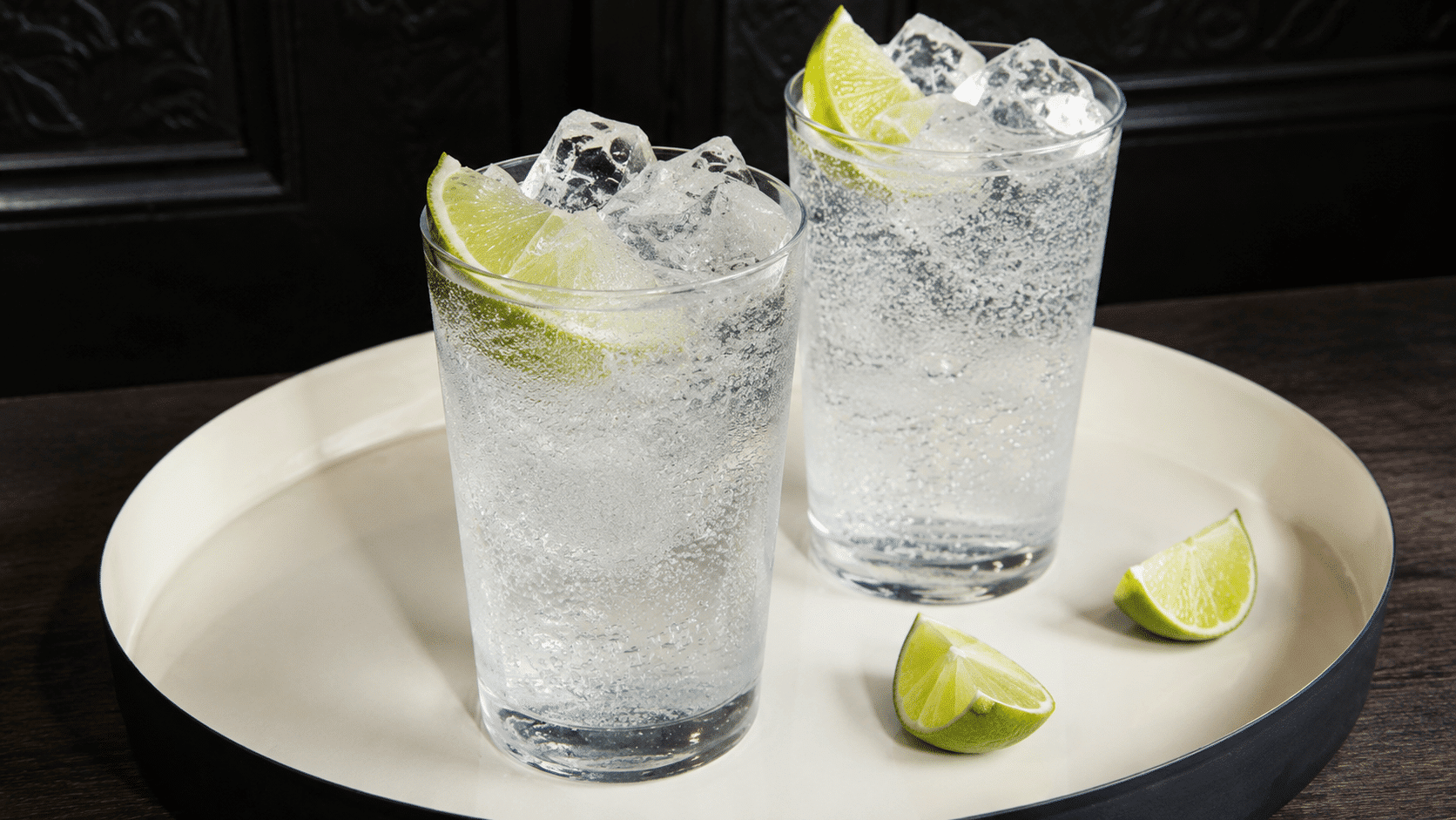 Vodka soda drinks with lime showing a simple option for calorie-conscious diets.